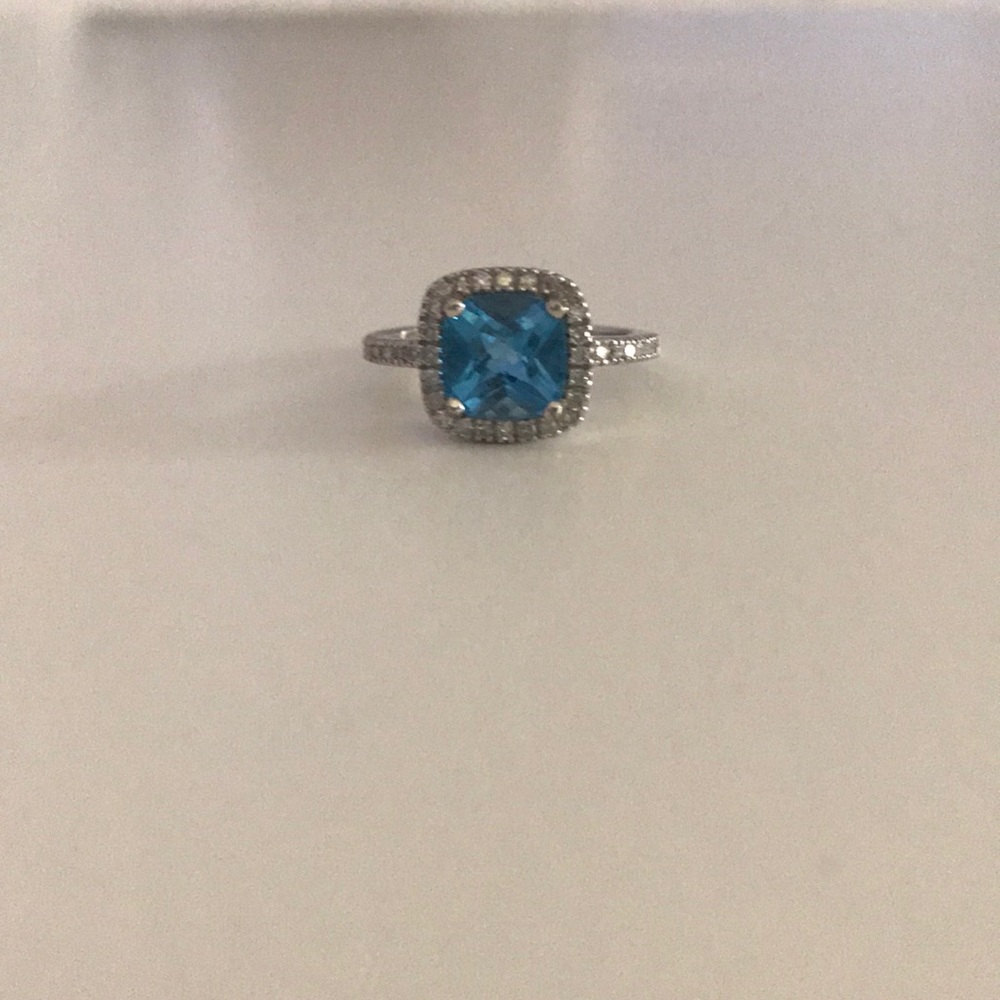 Blue Topaz Ring with Diamonds